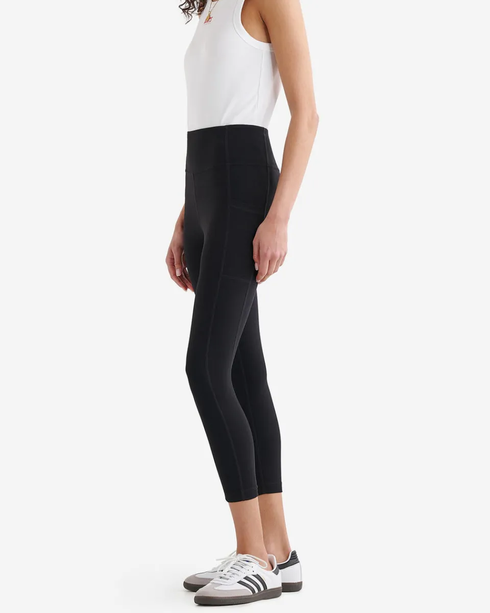 Roots Restore Capri Pocket Legging*Women Active Leggings