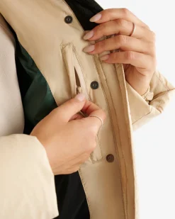 Roots Down Short Puffer*Women Jackets & Outerwear